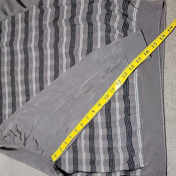 MEN'S SWEATER - Picture 3 of 4